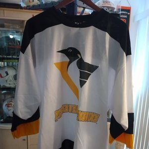 NHL Pittsburgh Penguins Logo Athletic Jersey XL